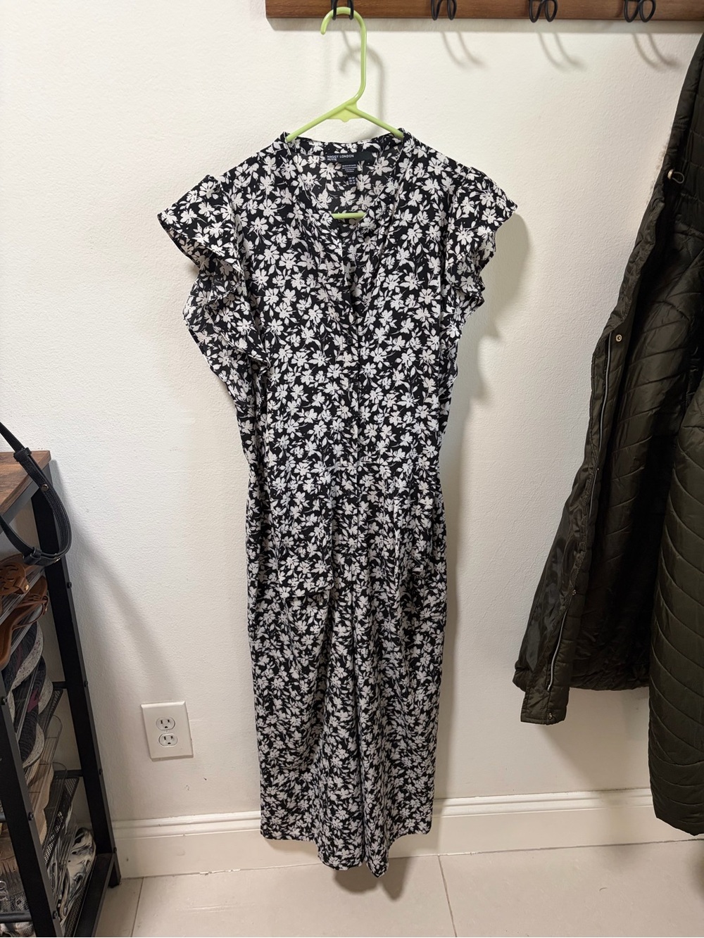 Maggy London Black and White Floral Maxi Dress